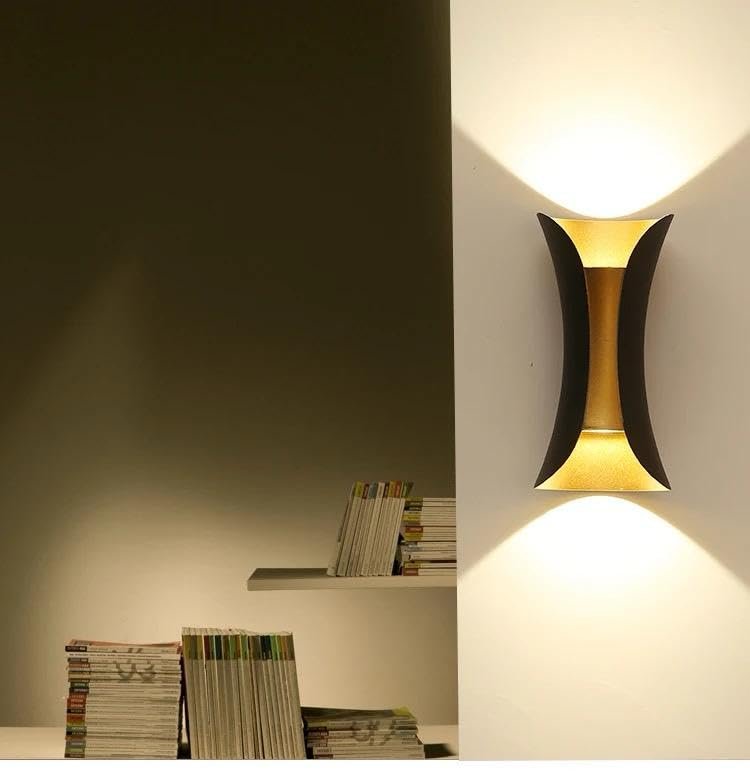 TWILIXO 10 WATT OUTDOOR LADY FIGURE FACADE LIGHT - Image 8